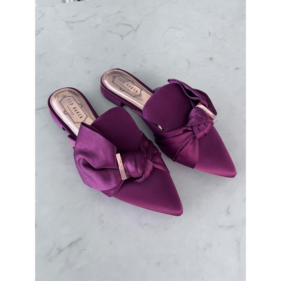 Ted Baker London Burgundy Satin Pointed Toe Bow Mule Slides Size 37 US 6 - Picture 1 of 12